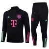 Tréninkový Mikina Soupravy FC Bayern Mnichov Quarter Zip Černá 2023-24 Tréninkový Mikina Soupravy FC Bayern Mnichov Quarter Zip Černá 2023-24